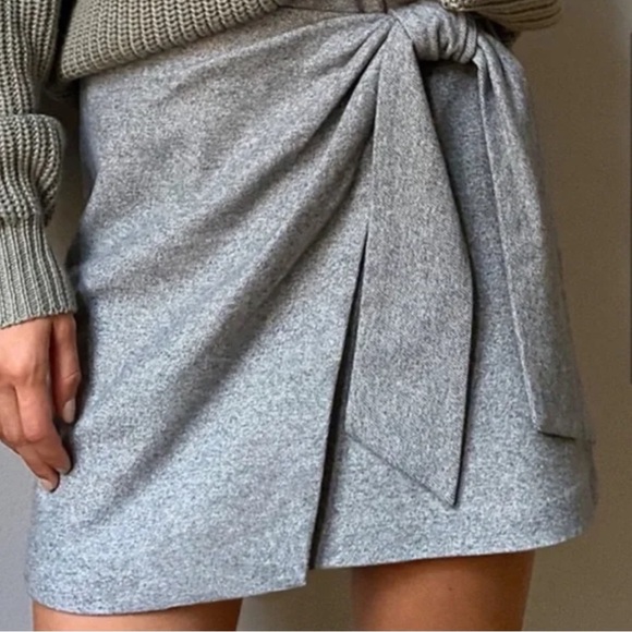 Wilfred Dorine Skirt - Picture 2 of 9